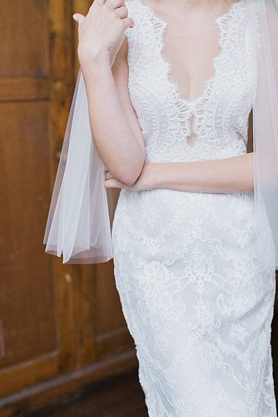 KARELL-hip-length-drop-veil-5-1.jpg