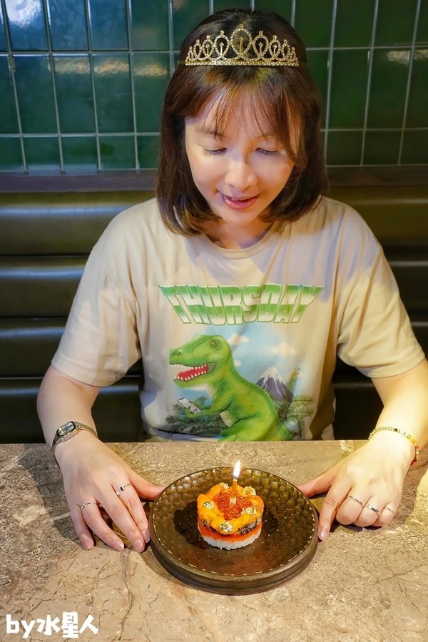 精誠壹山：台中燒肉推薦，全程專人代烤服務，壽星優惠招待海膽蛋