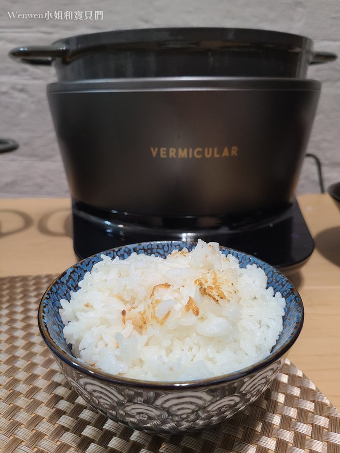 恆隆行代理 日本小V鍋團購 Vermicular IH電子鑄鐵鍋 (8).jpg