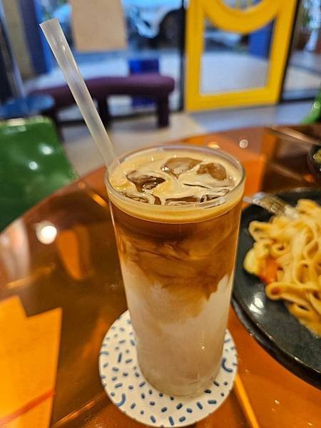 一級戰區 [GinGin Coffee Company 信義