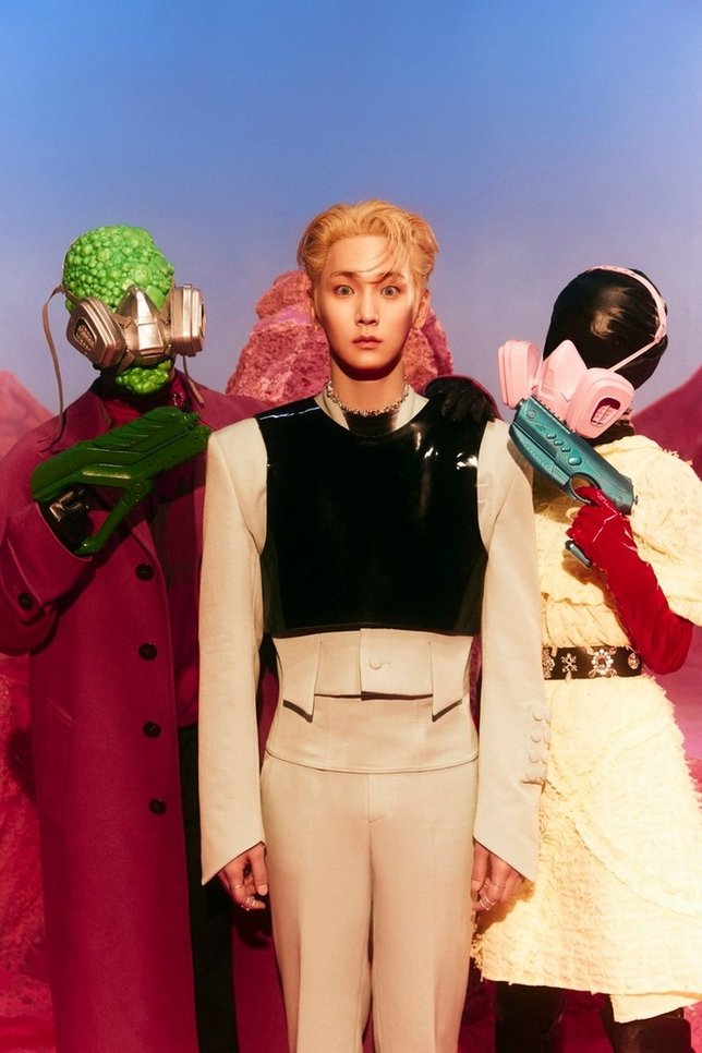 210914 KEY 키 The 1st Mini Album ‘BAD LOVE’Teaser 02-5.jpg