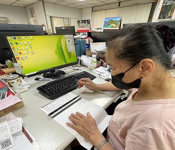 高雄市政府 陳其邁市長、林欽榮、羅達生副市長、郭添貴秘書長、