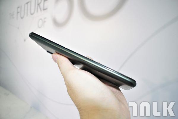 HTC U20 5G (5).jpg