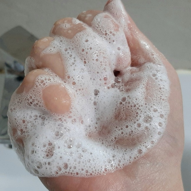 拿手機所以是單手隨意搓的😆