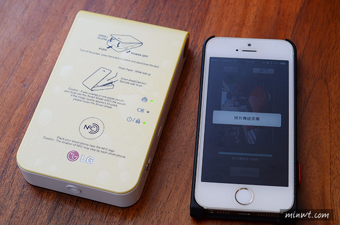 梅問題-《LG Pocket Photo》口袋隨身相片列印機