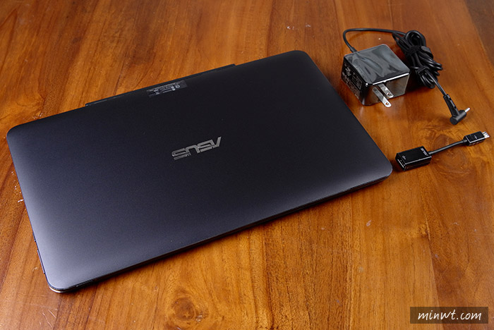 梅問題－《ASUS Transformer Book T300Chi》廣色域IPS高解析變形筆電修片後製一機搞定