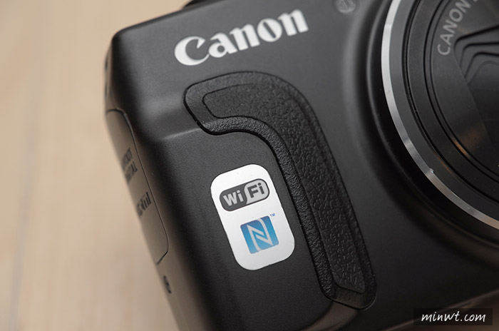 梅問題-《Canon SX700HS》30倍光學變焦五軸防手震打鳥利器