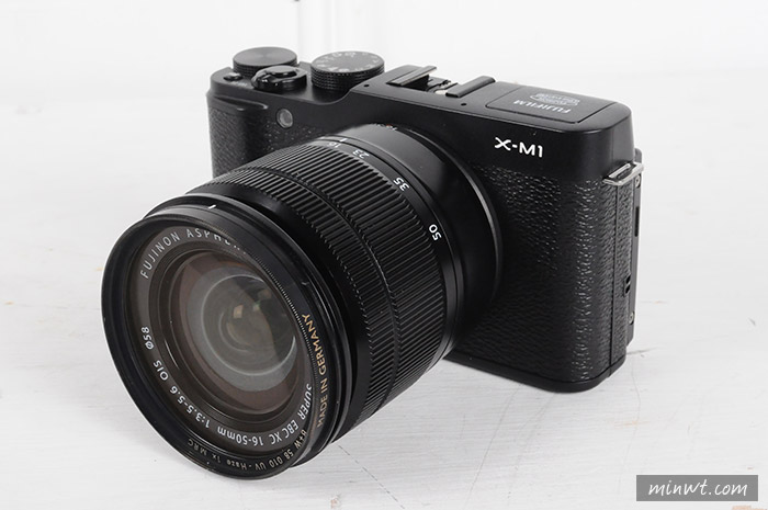 梅問題－《富士FUJIFILM X-M1》夜拍強、螢幕可翻文青外型WIFI隨拍機