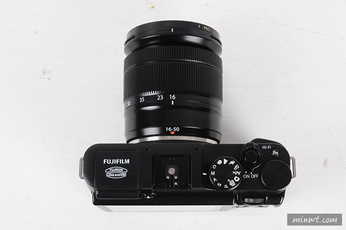 梅問題－《富士FUJIFILM X-M1》夜拍強、螢幕可翻文青外型WIFI隨拍機