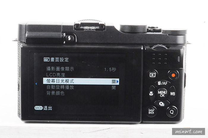 梅問題－《富士FUJIFILM X-M1》夜拍強、螢幕可翻文青外型WIFI隨拍機