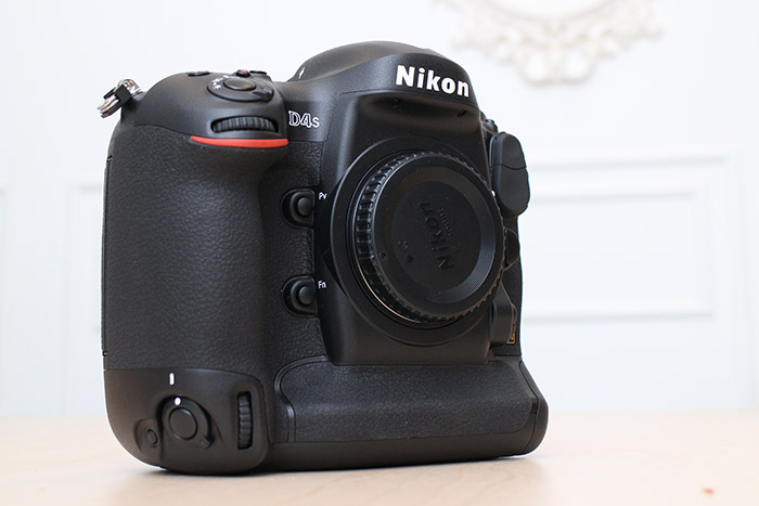 梅問題－《Nikon D4s》夢幻機皇開箱與實拍