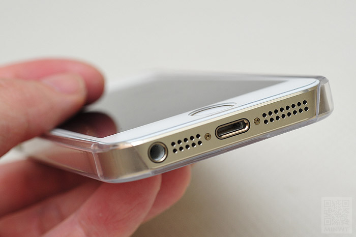 梅問題-iPhone週邊－《LINE iPhone 5手機殼》熊大兔兔共浴版