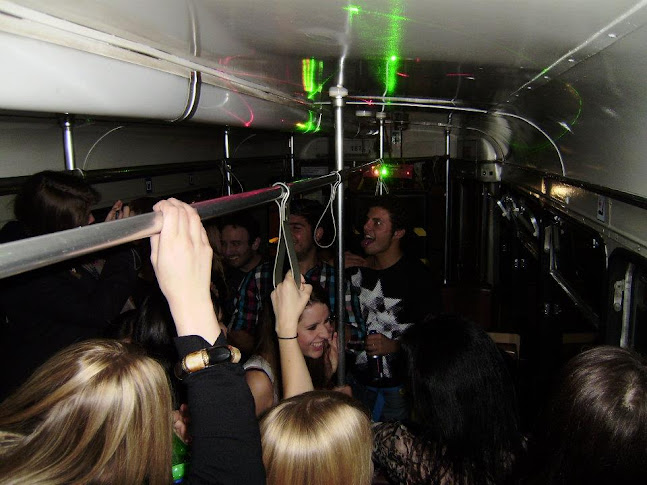 瘋狂的Tram party一景
