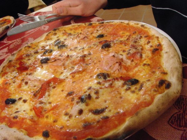 Oppido~Pizza 披薩