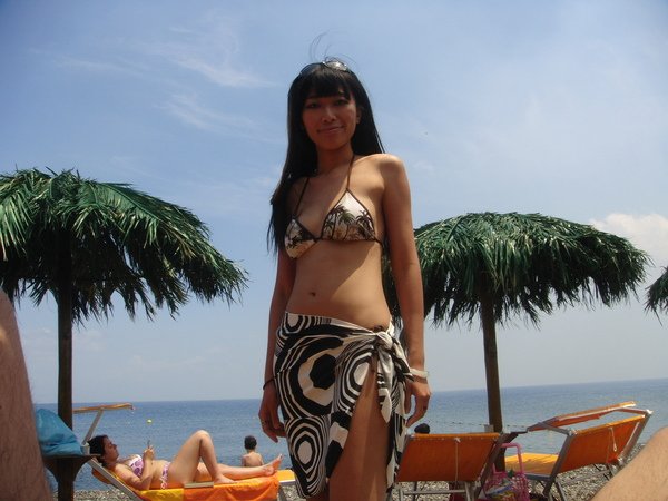 my new bikini 我的新比基尼