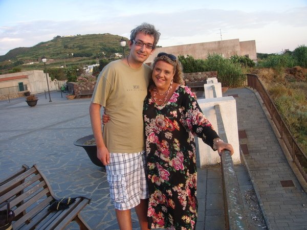 Lipari moutain Ivano and Giusy 禮帕利島的山區~老伊和茱茜