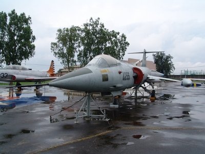 F-104A 星式戰鬥攔截機  Starfighter