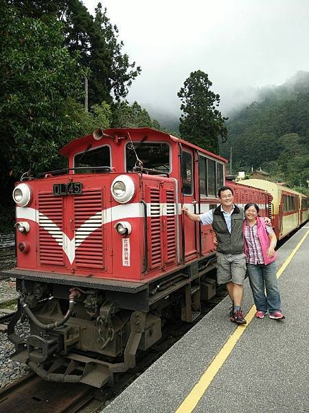 紅火車 (1).jpg