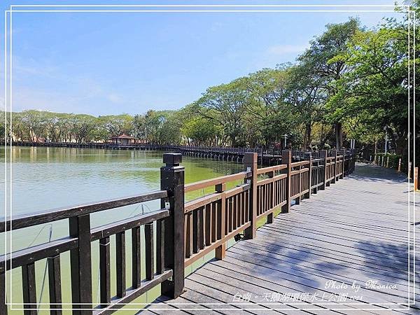 台南。天鵝湖環保水上公園