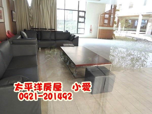 高鐵風中緋櫻大棟距三房雙車~降1050萬~買房賣屋請指名太屋小愛0921-201492