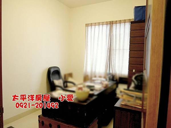 高鐵風中緋櫻大棟距三房雙車~降1050萬~買房賣屋請指名太屋小愛0921-201492