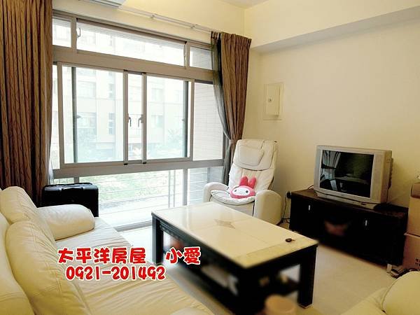 高鐵風中緋櫻大棟距三房雙車~降1050萬~買房賣屋請指名太屋小愛0921-201492