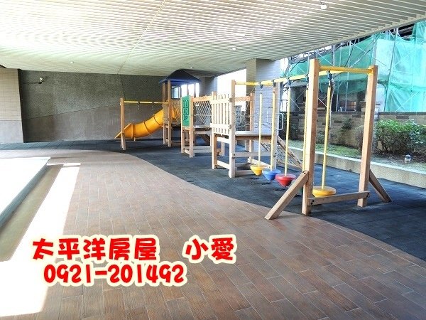 高鐵風中緋櫻大棟距三房雙車~降1050萬~買房賣屋請指名太屋小愛0921-201492