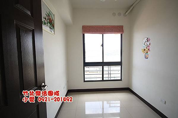碧友富貴溫馨採光三房大車位~售620萬~買房賣屋請指名台慶不動產洪愛筑(小愛)0921-201492