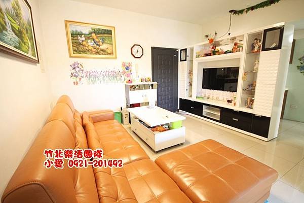 碧友富貴溫馨採光三房大車位~售620萬~買房賣屋請指名台慶不動產洪愛筑(小愛)0921-201492