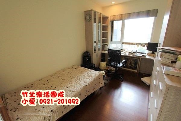 成功國中德鑫御品朝南綠意大四房雙車位~才1850萬~買房賣屋請指名台慶洪愛筑(小愛)0921-201492