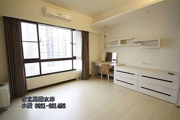 高鐵臻愛竹北朝南採光四房雙車位~售1180萬~竹北買屋竹北賣屋請指名永慶洪愛筑(小愛)0921-201492