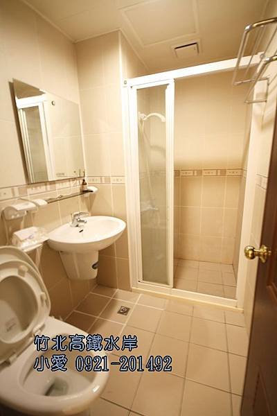 高鐵臻愛竹北朝南採光四房雙車位~售1180萬~竹北買屋竹北賣屋請指名永慶洪愛筑(小愛)0921-201492