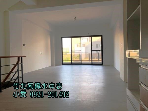 下載 (10).jpg