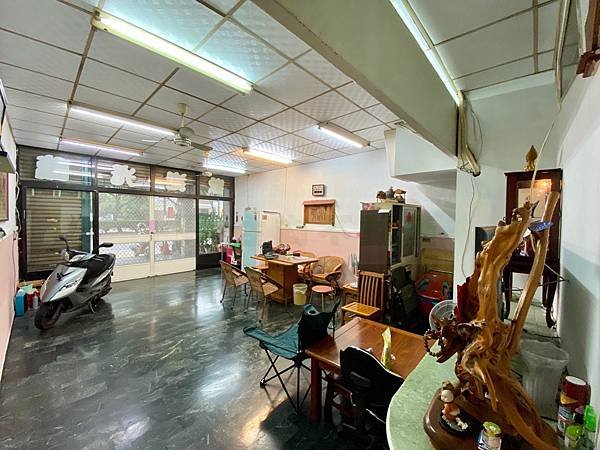 縣府特區面寬黃金店住_201008_5.jpg