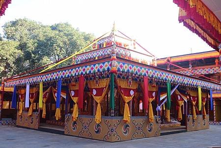 thumbnail (1).jpg 22.jpg