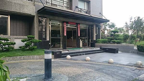 大樓外 (3).jpg