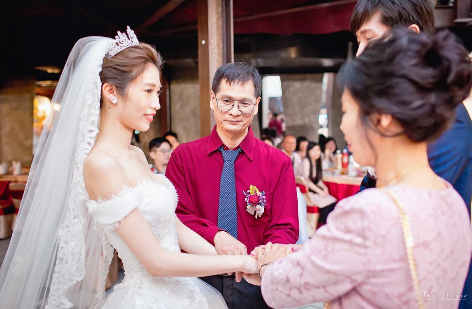永不出軌餐廳婚攝~致堯&amp;娉婷定結婚