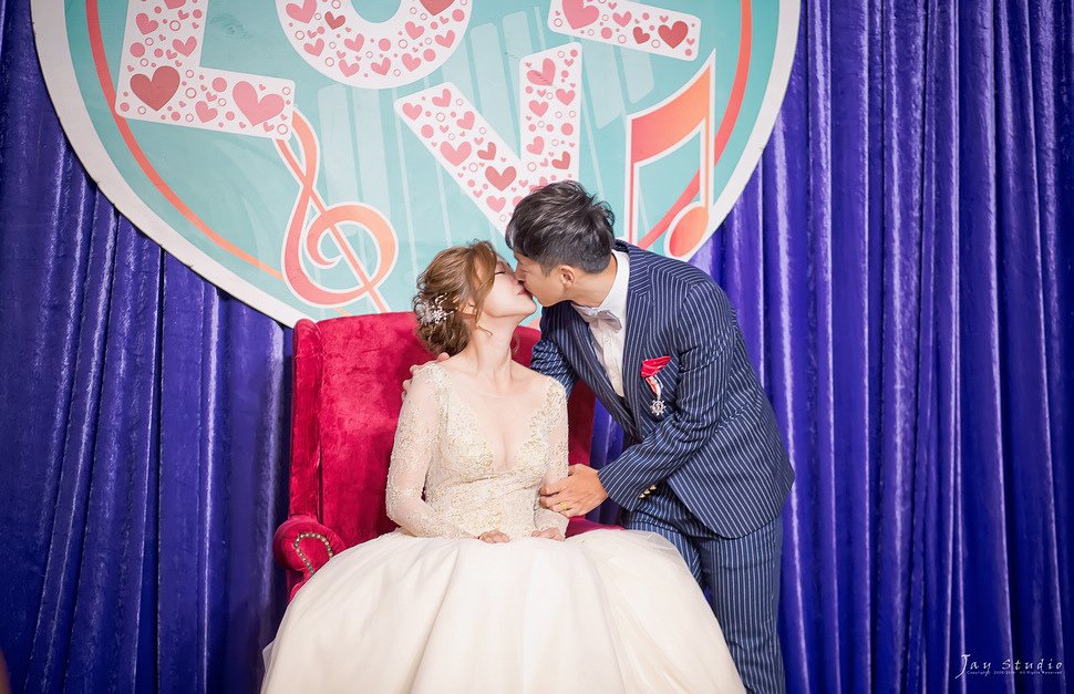 漢神巨蛋婚攝~任佑&amp;于茜文定