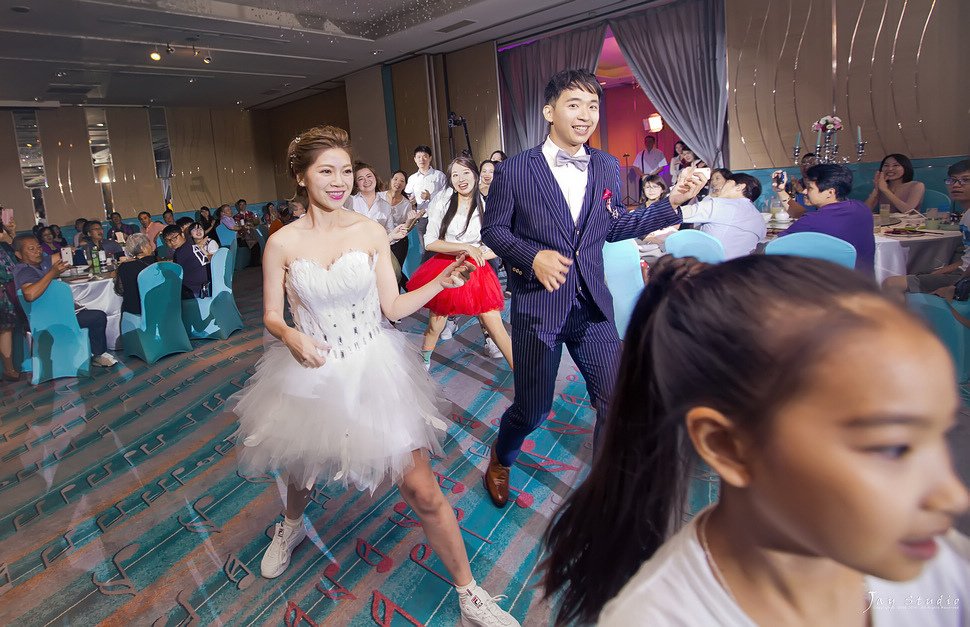 漢神巨蛋婚攝~任佑&amp;于茜文定