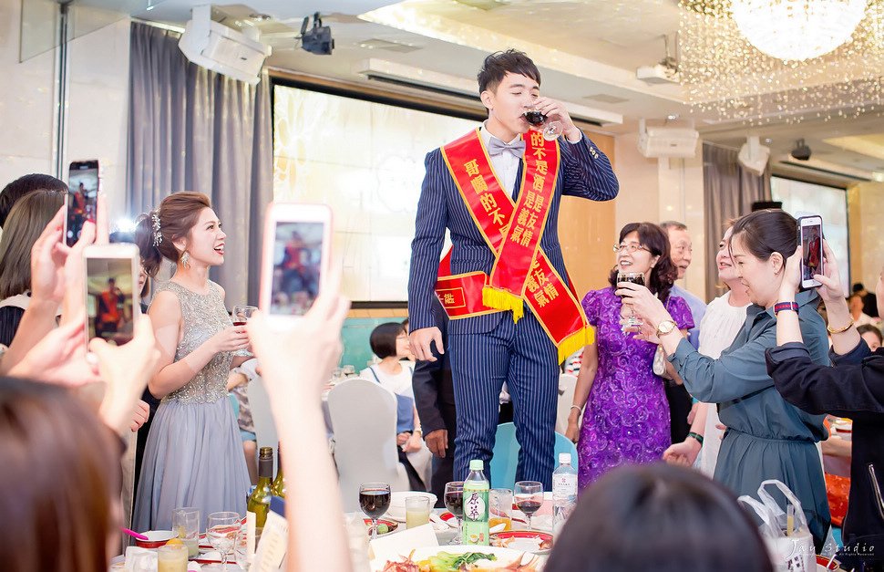 漢神巨蛋婚攝~任佑&amp;于茜文定