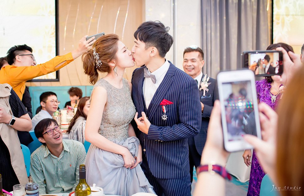 漢神巨蛋婚攝~任佑&amp;于茜文定
