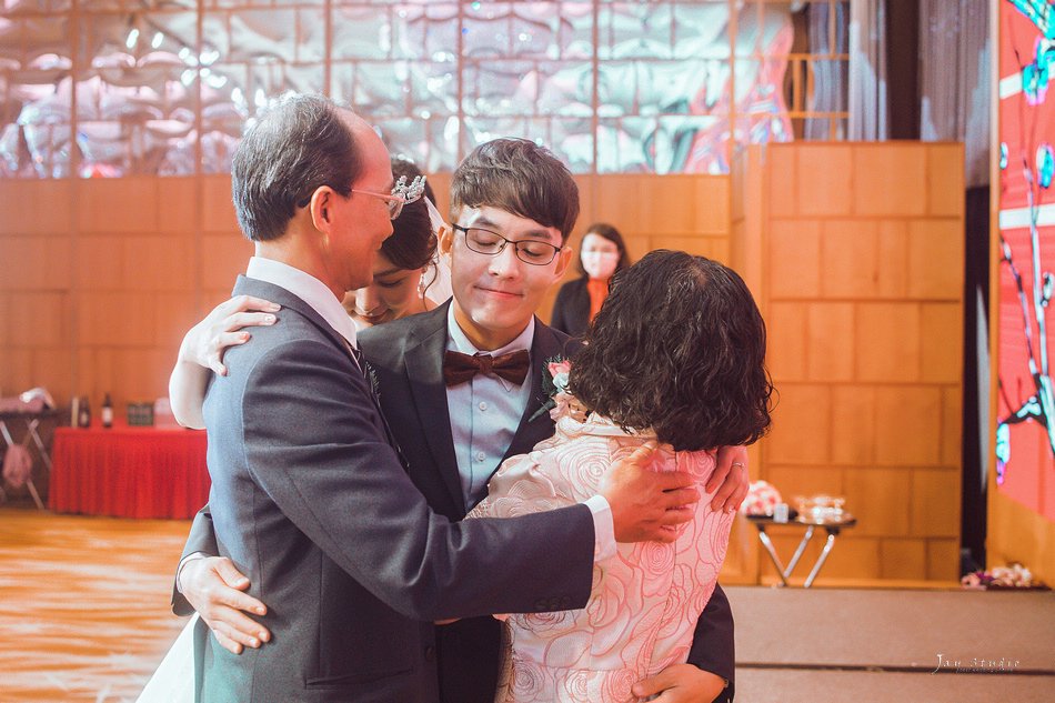 漢來大飯店~杰霖&amp;孟汝 結婚~高雄婚攝
