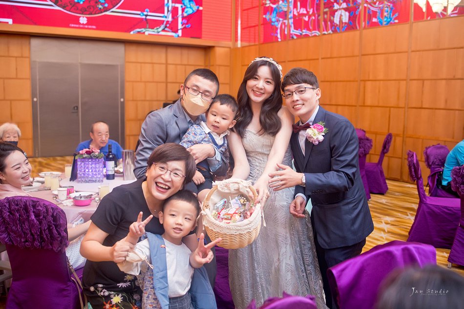 漢來大飯店~杰霖&amp;孟汝 結婚~高雄婚攝