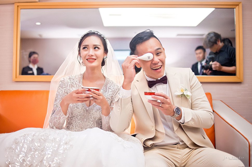 高雄漢來巨蛋  婚攝~ Roy &amp; Joanna Weddi