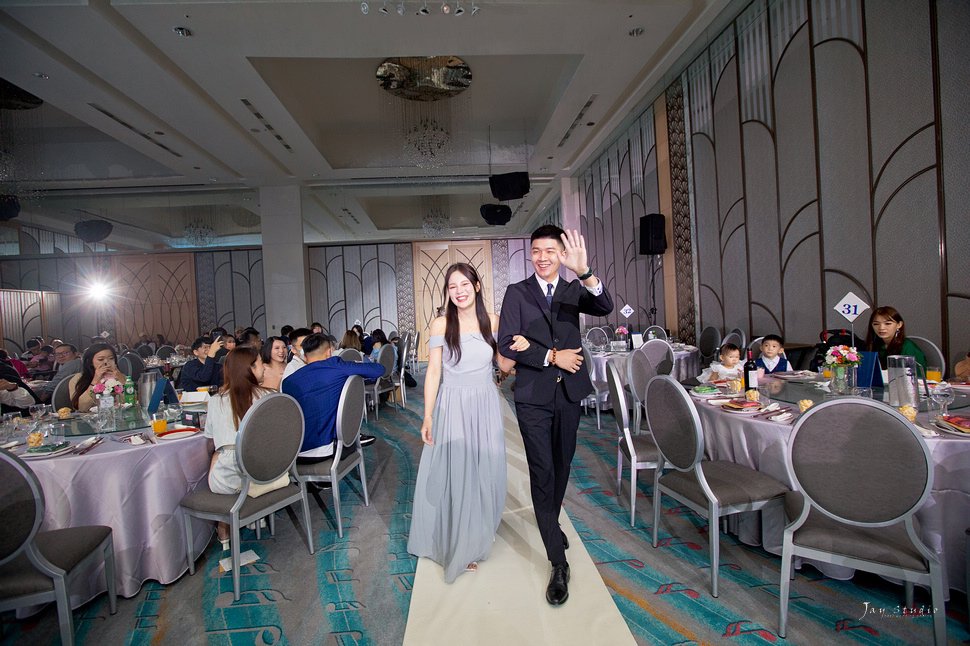 高雄漢來巨蛋  婚攝~ Roy &amp; Joanna Weddi