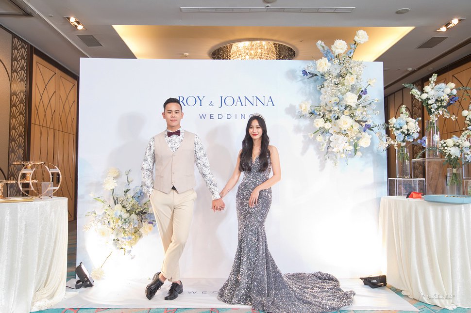 高雄漢來巨蛋  婚攝~ Roy &amp; Joanna Weddi