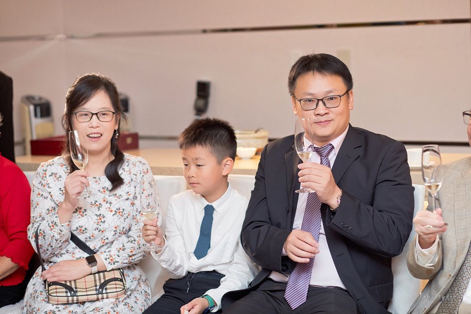 暉&amp;蓁文定紀錄~漢來名人坊~婚禮攝影