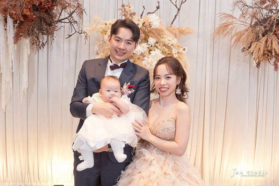宇皓&amp;婉毓結婚~高雄萊特薇庭-晨星廳~ 婚禮攝影