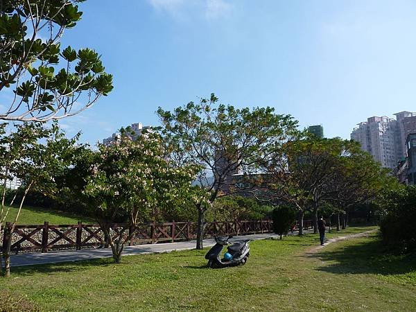 P1280677