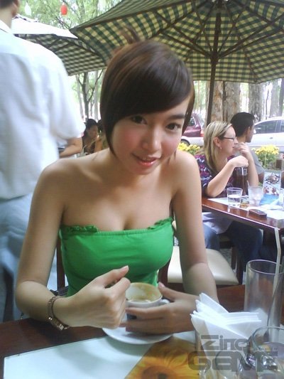 Elly Tran Ha 24.jpg